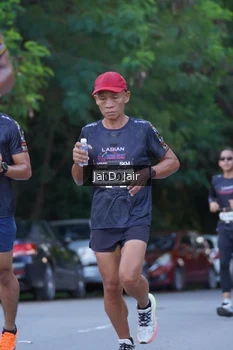 Runner Photo 1613278