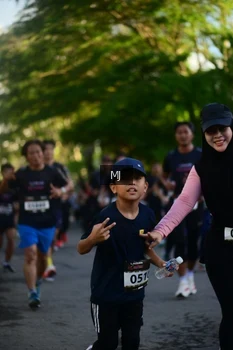Runner Photo 1613298