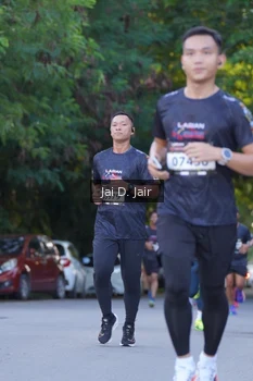 Runner Photo 1613327
