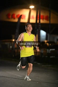 Runner Photo 1613331