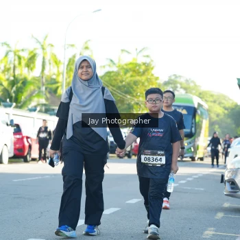 Runner Photo 1613339