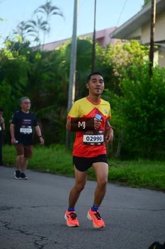 Runner Photo 1613356