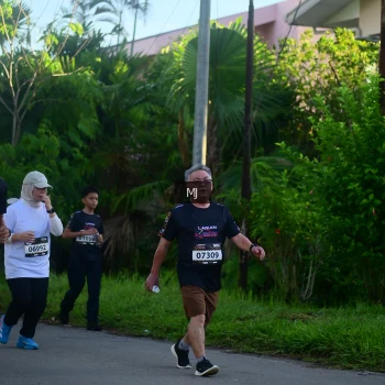 Runner Photo 1613361