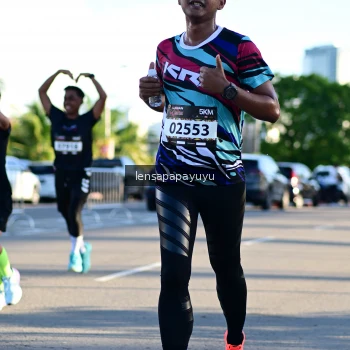 Runner Photo 1613362