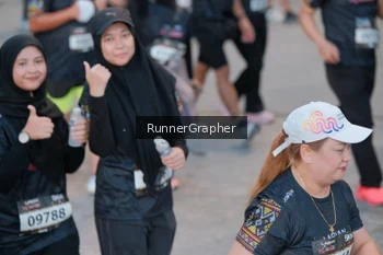 Runner Photo 1613420