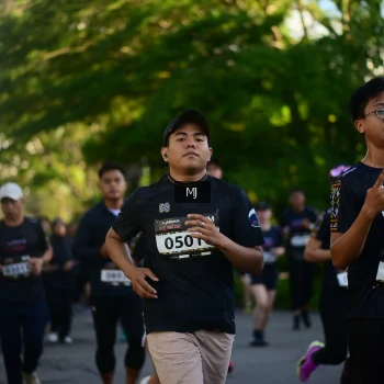 Runner Photo 1613494