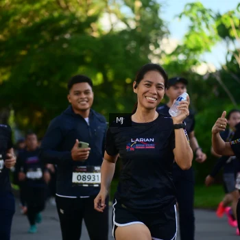 Runner Photo 1613524