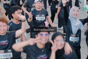 Runner Photo 1613547