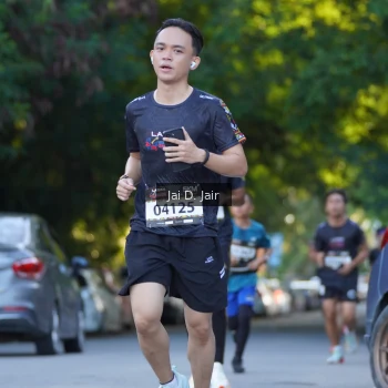 Runner Photo 1613602