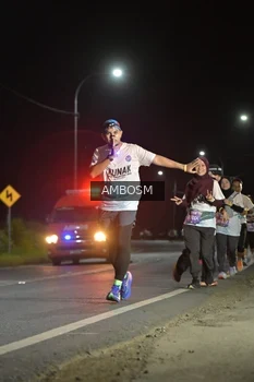 Runner Photo 1613663
