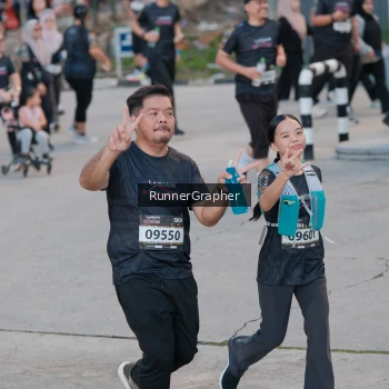 Runner Photo 1613780
