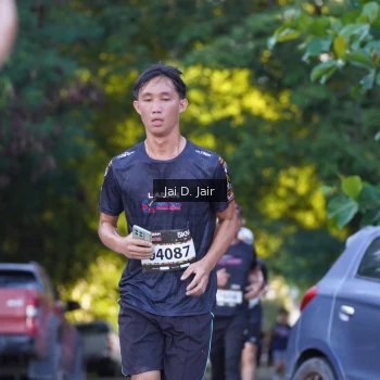 Runner Photo 1613874