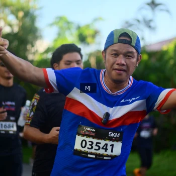 Runner Photo 1613912