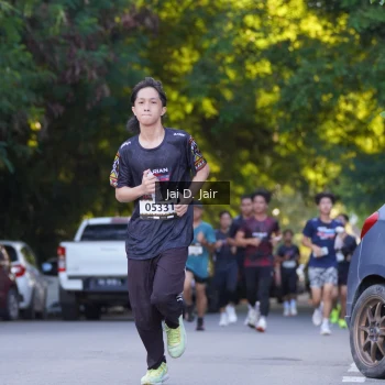 Runner Photo 1613959