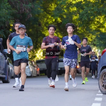 Runner Photo 1613979
