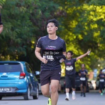 Runner Photo 1614061