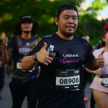 Runner Photo 1614062