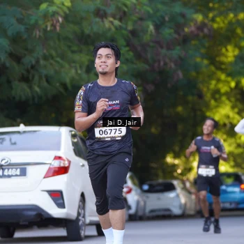 Runner Photo 1614097