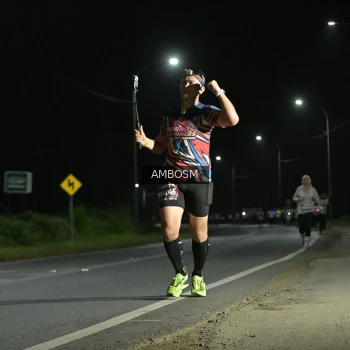 Runner Photo 1614180
