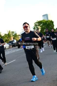 Runner Photo 1614327