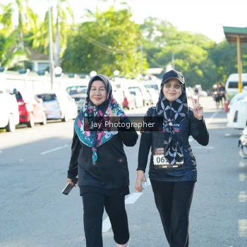 Runner Photo 1614388