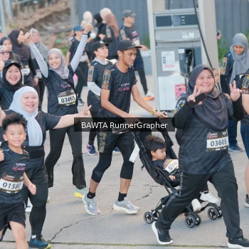 Runner Photo 1614389