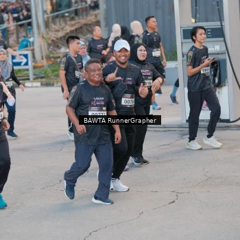 Runner Photo 1614470
