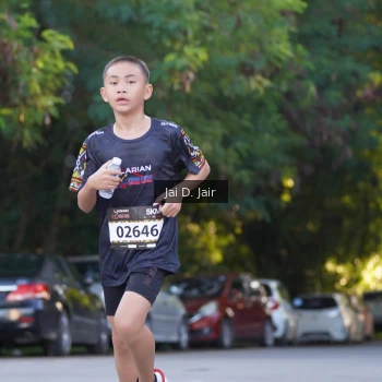 Runner Photo 1614500