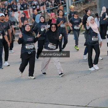 Runner Photo 1614532