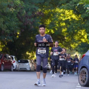 Runner Photo 1614533