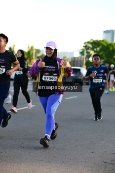 Runner Photo 1614582