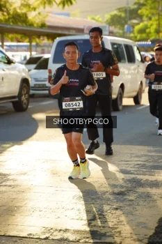 Runner Photo 1614632