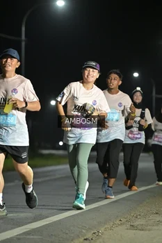 Runner Photo 1614766