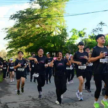 Runner Photo 1614783