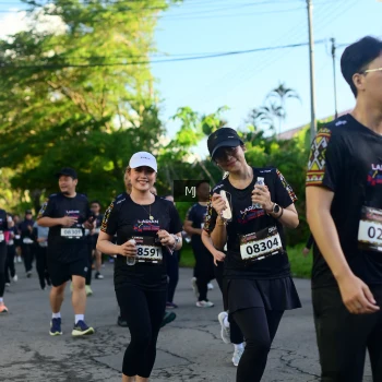 Runner Photo 1614939