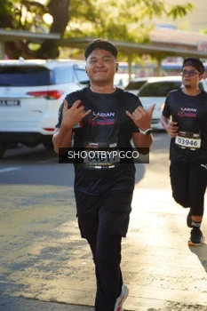 Runner Photo 1614970