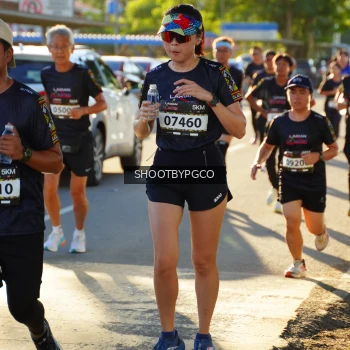 Runner Photo 1615137