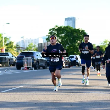 Runner Photo 1615187