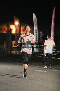 Runner Photo 1615196