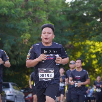 Runner Photo 1615303