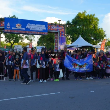 Runner Photo 1615340