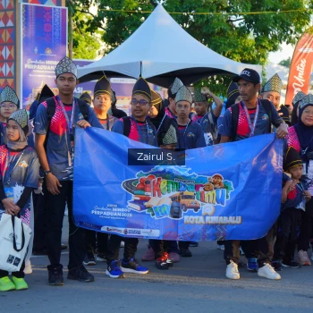 Runner Photo 1615357