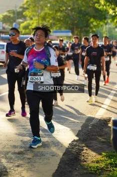 Runner Photo 1615426