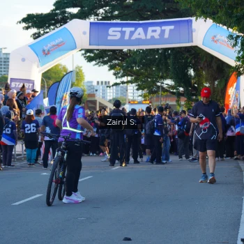 Runner Photo 1615472