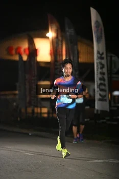 Runner Photo 1615496