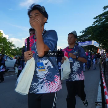 Runner Photo 1615568