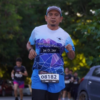 Runner Photo 1615571