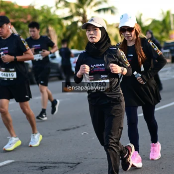 Runner Photo 1615578