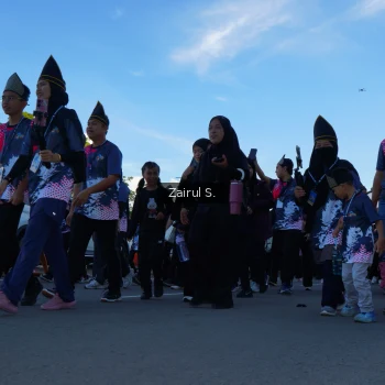 Runner Photo 1615621