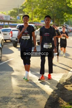 Runner Photo 1615669